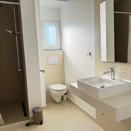Lodge Breeze Villas